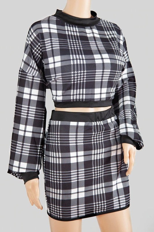 Two-piece Plaid Crop Pullover and Skirt Set